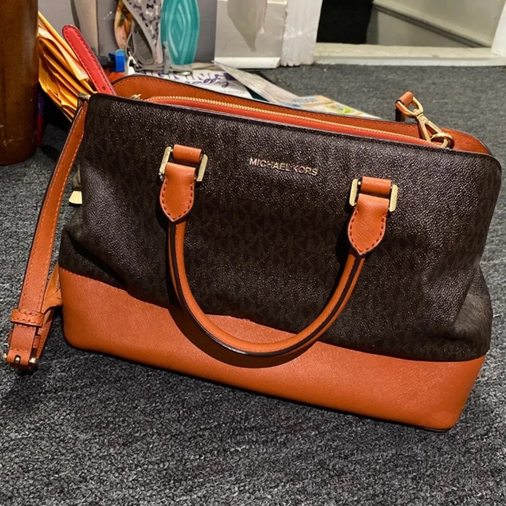 Michael kors purse brown orange fall